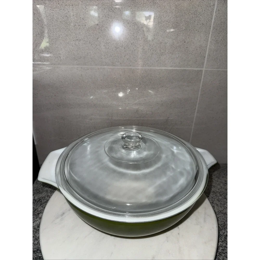 Vintage Pyrex Green 4 Quart #444 Cinderella Mixing Bowl W Glass Lid